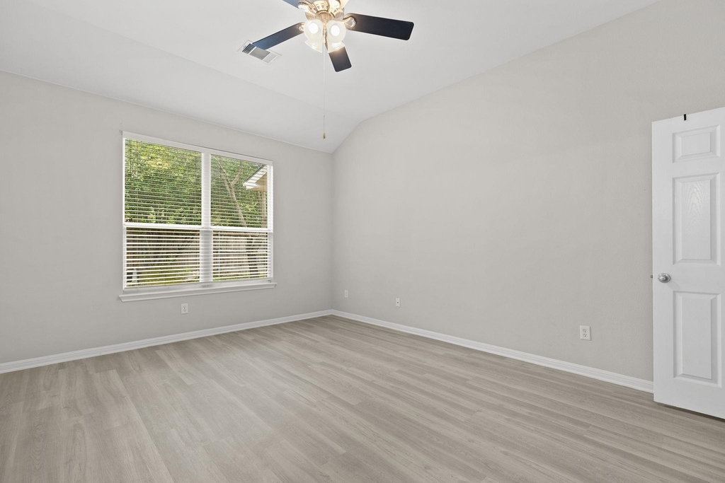 2400 Saddle Blanket Pl - Photo 18