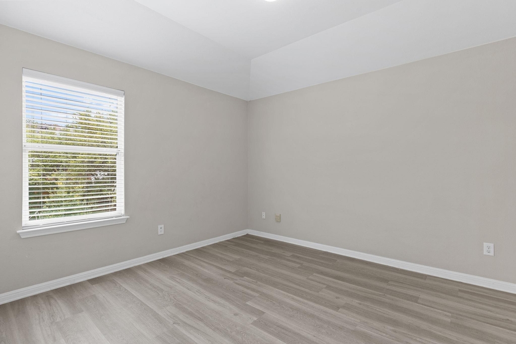 2400 Saddle Blanket Pl - Photo 30