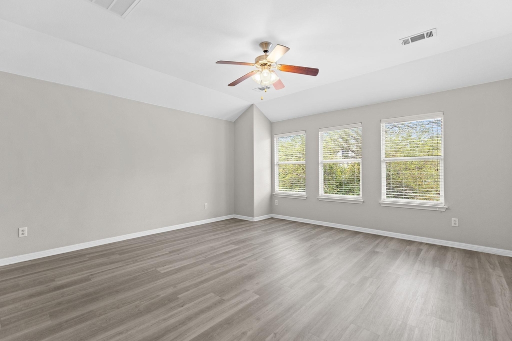2400 Saddle Blanket Pl - Photo 27