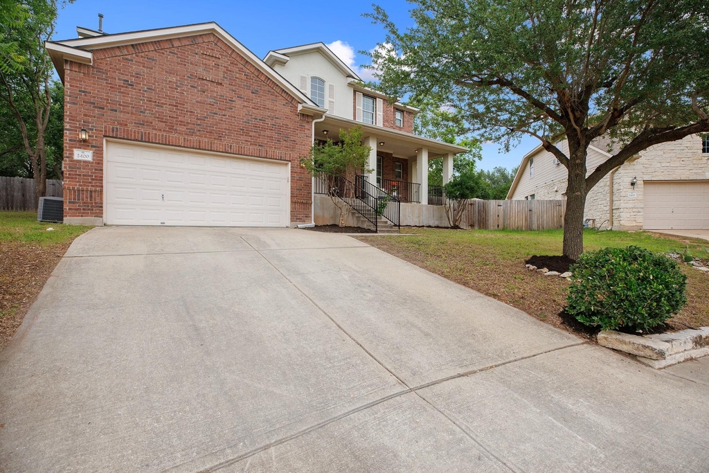 2400 Saddle Blanket Pl - Photo 1