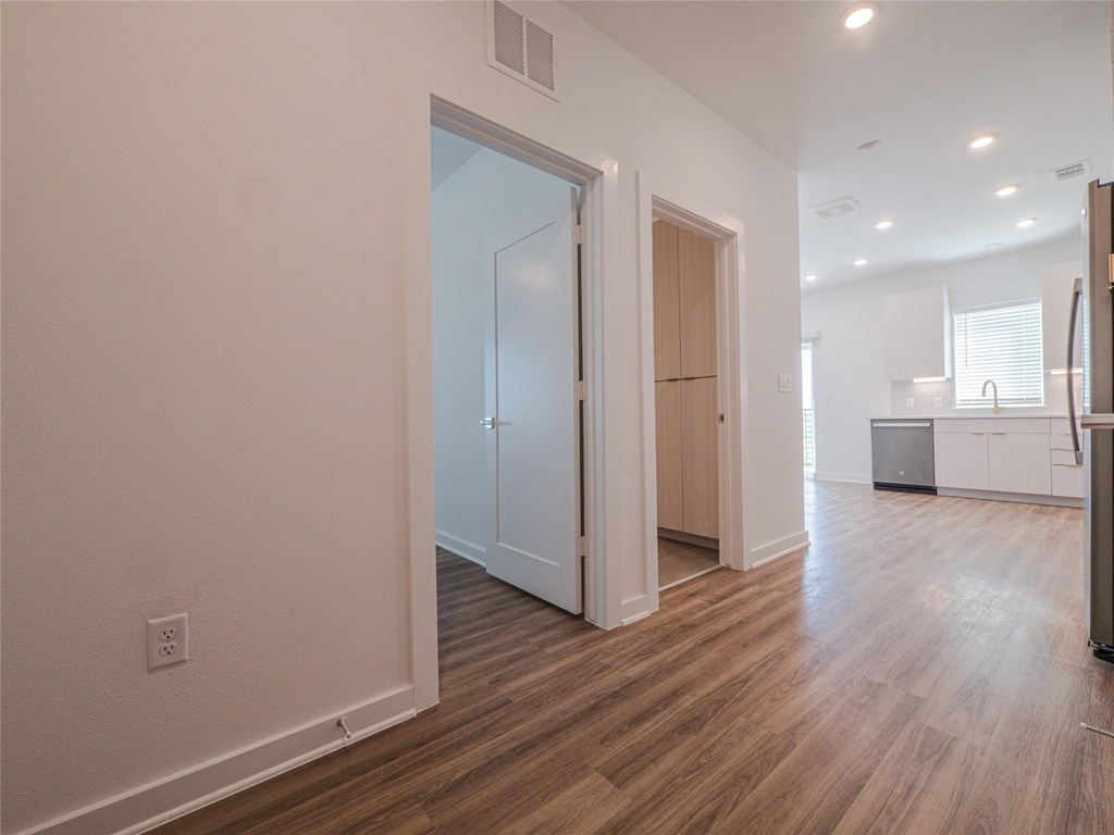 4802 Congress Ave S - Photo 17
