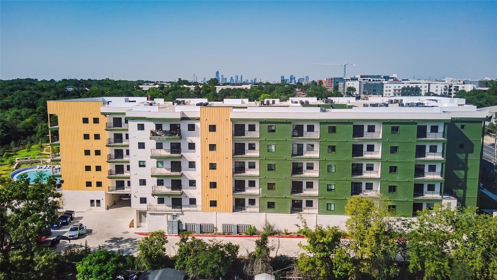 4802 Congress Ave S - Photo 0