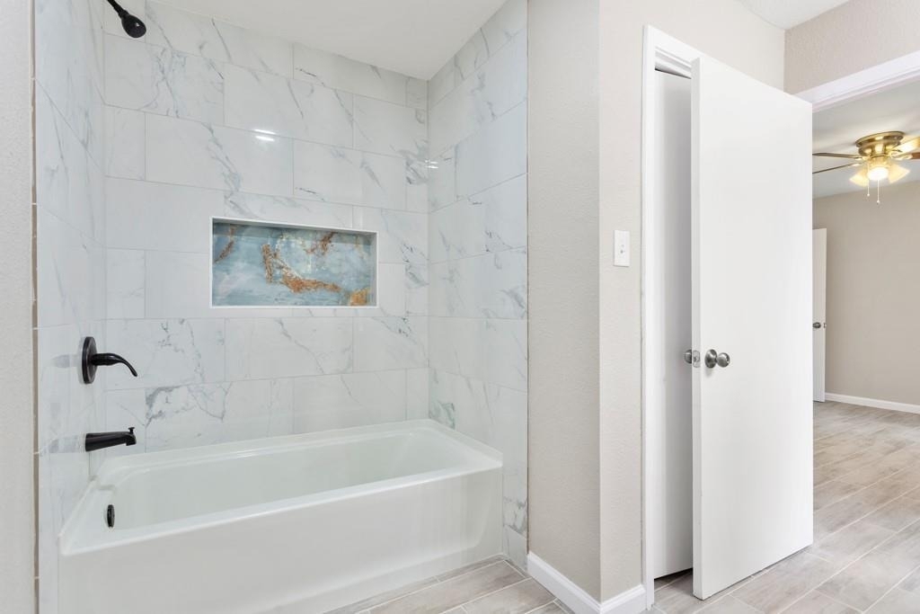 9604 Crown Ridge Dr - Photo 14