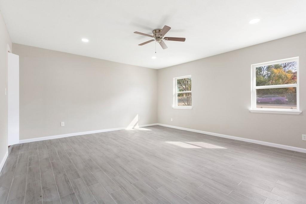 9604 Crown Ridge Dr - Photo 18