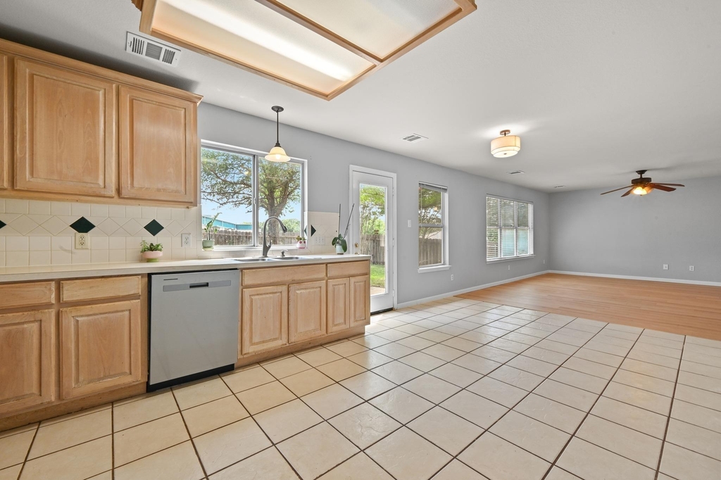 2700 Cradle Rock Trl - Photo 15