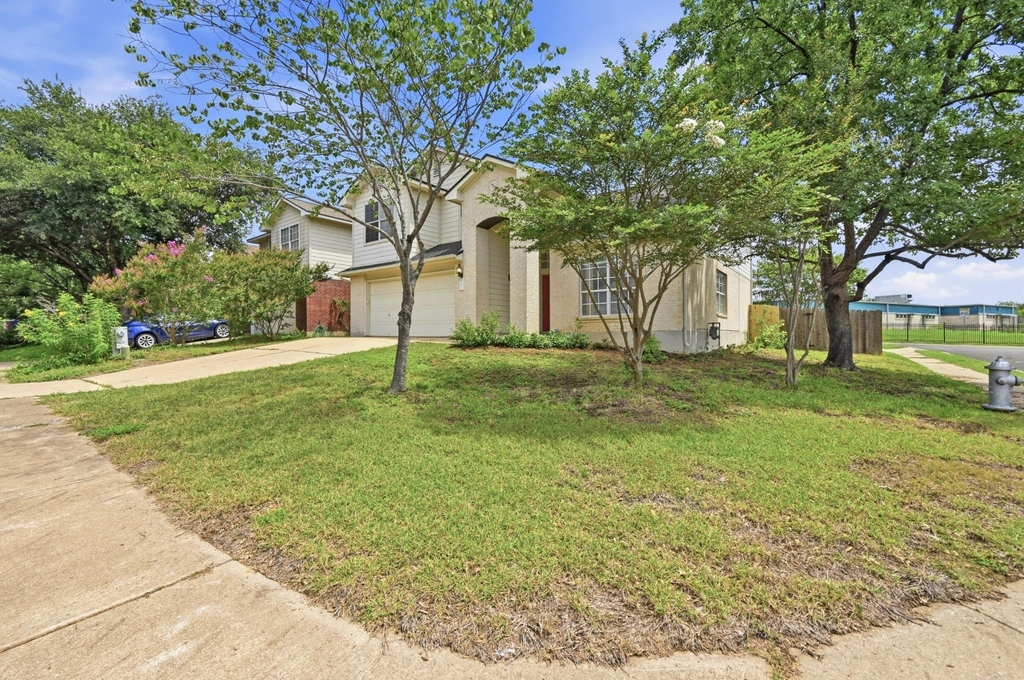 2700 Cradle Rock Trl - Photo 2