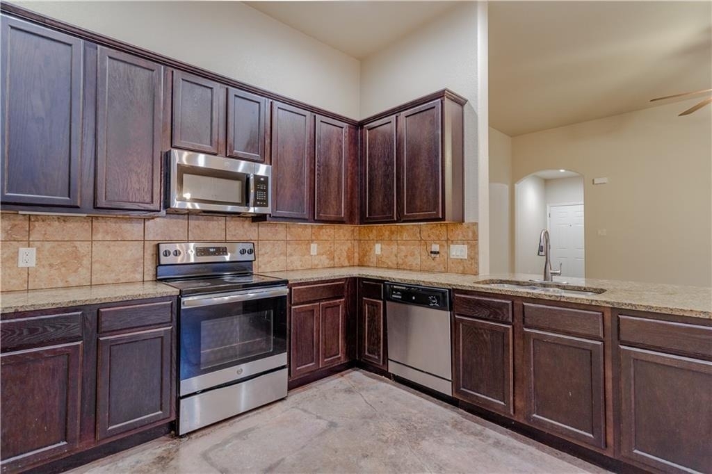 421 Jack Rabbit Ln - Photo 6