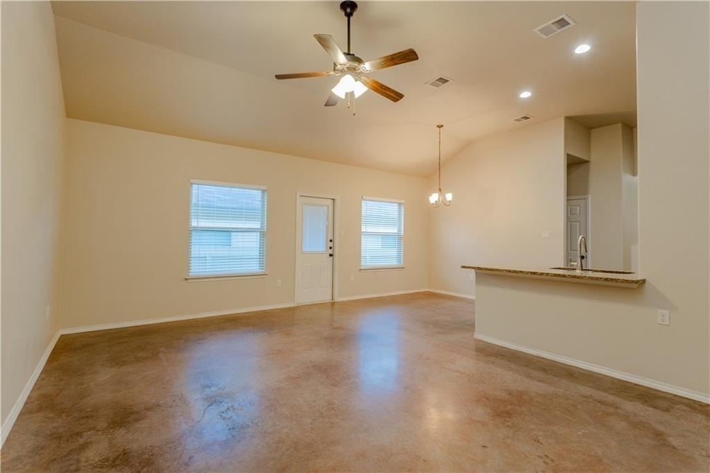 421 Jack Rabbit Ln - Photo 0