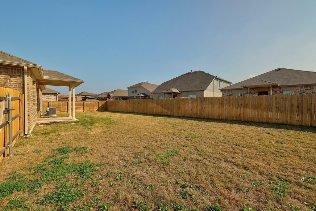 105 Brunnen Way - Photo 24