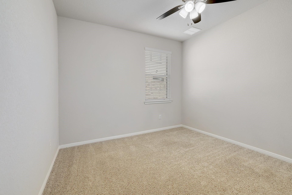 105 Brunnen Way - Photo 20