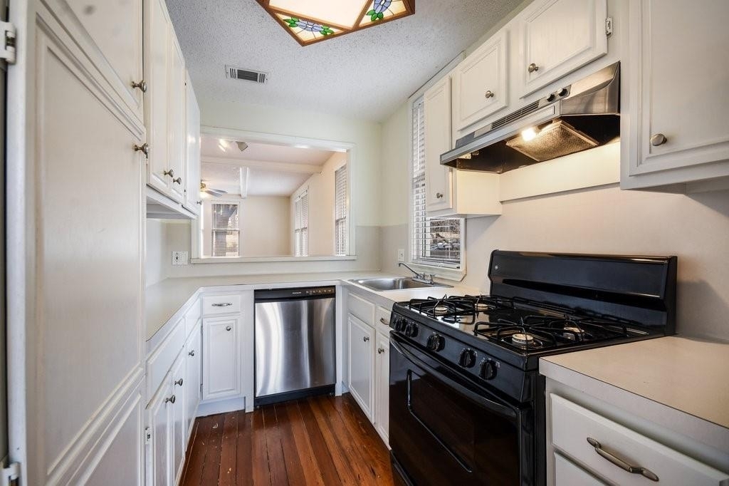 609 Harthan St - Photo 11