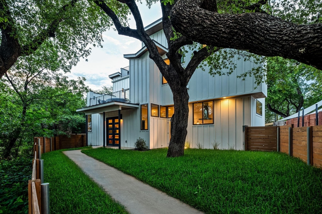 1407 Parkinson Dr - Photo 3