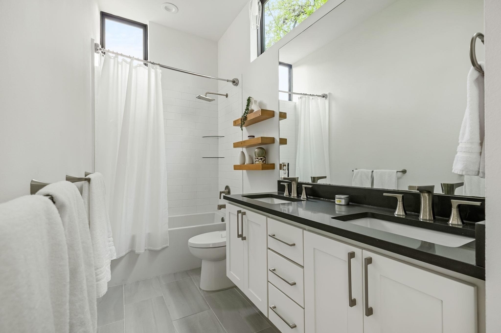 1407 Parkinson Dr - Photo 16