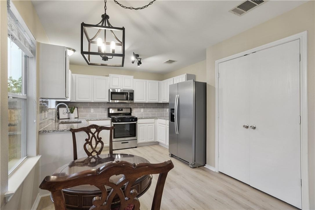 299 Brandons Way - Photo 9