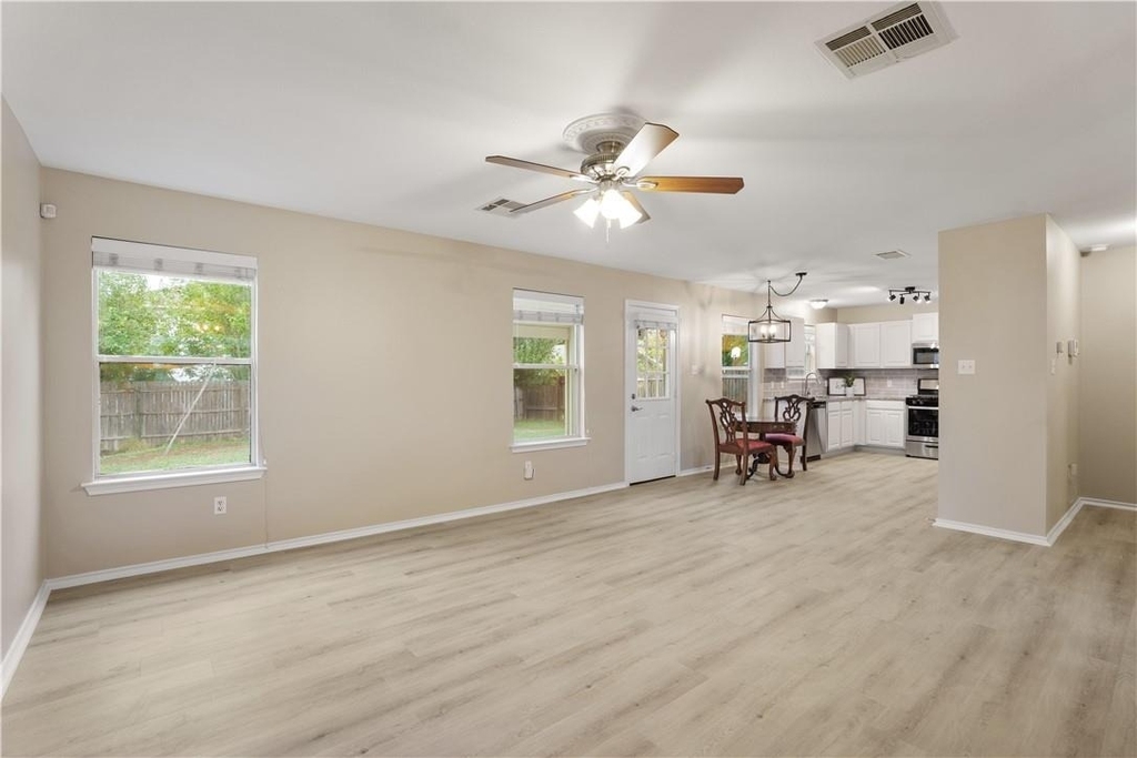 299 Brandons Way - Photo 5