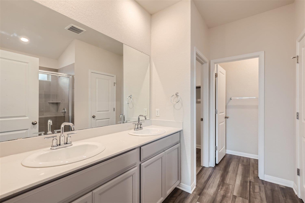 114 Torre Mileto Way - Photo 4