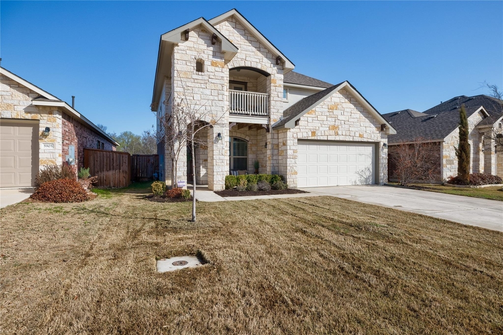 5901 Scenic Lake Dr - Photo 1