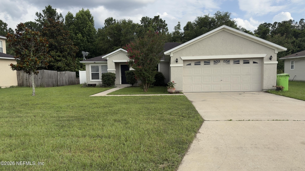 86092 Augustus Avenue - Photo 0
