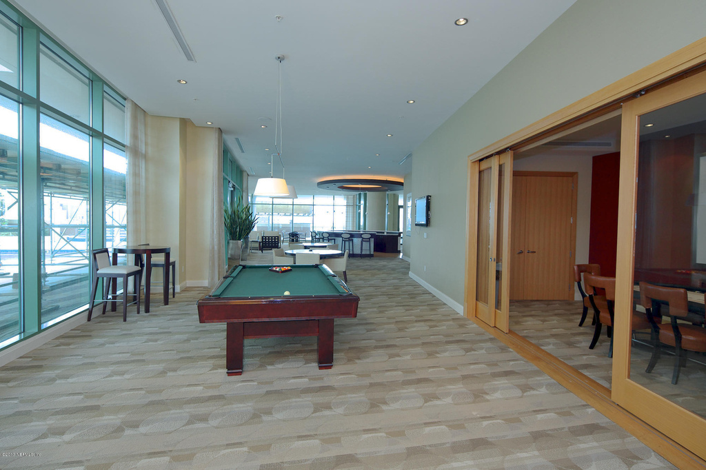 1431 Riverplace Boulevard - Photo 20
