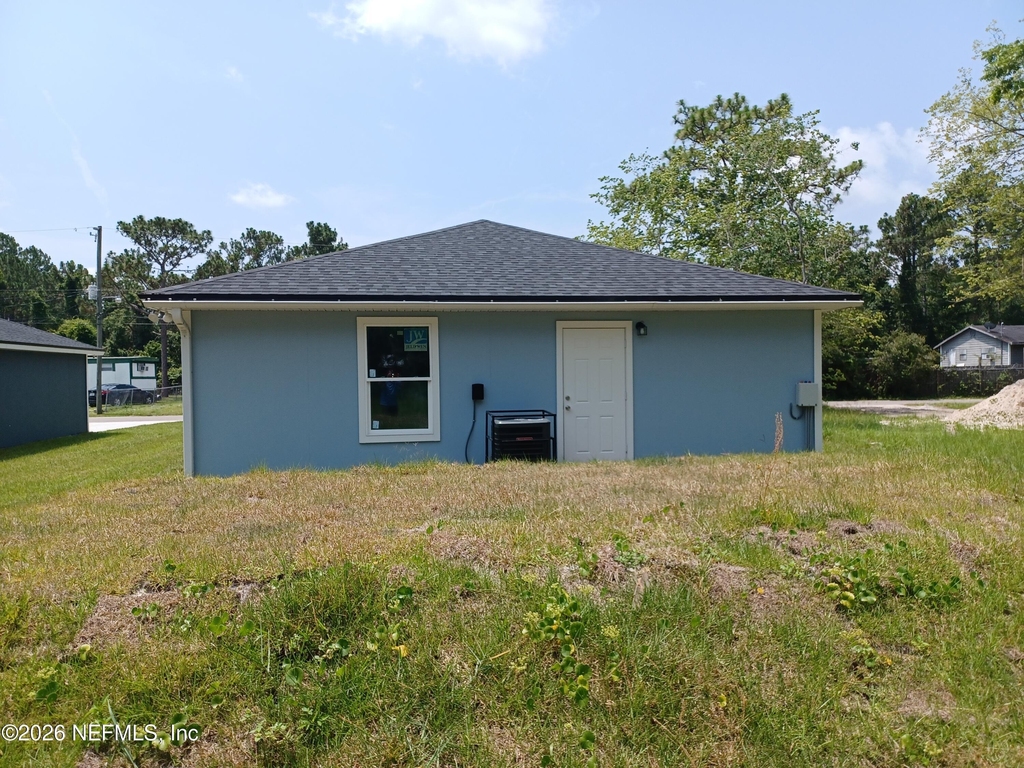 956 W 9th Street - Photo 23