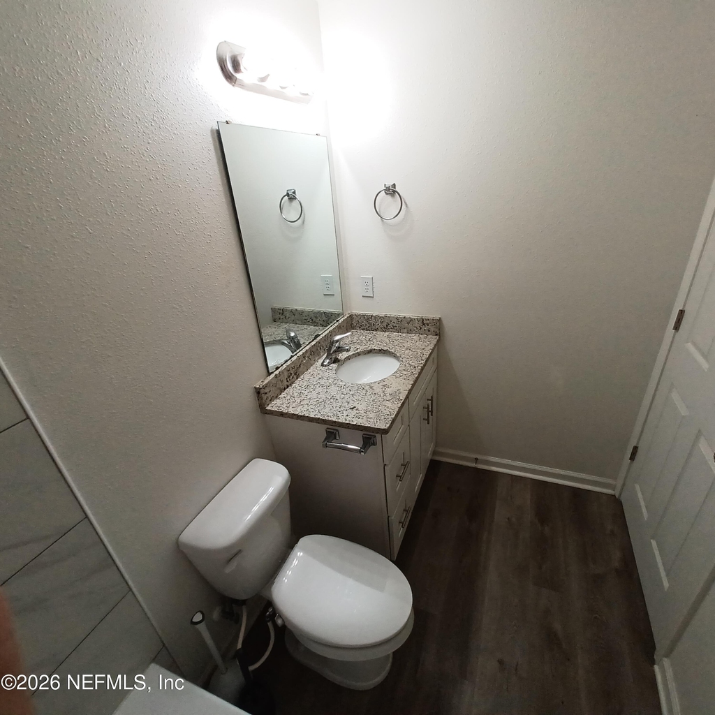 956 W 9th Street - Photo 18