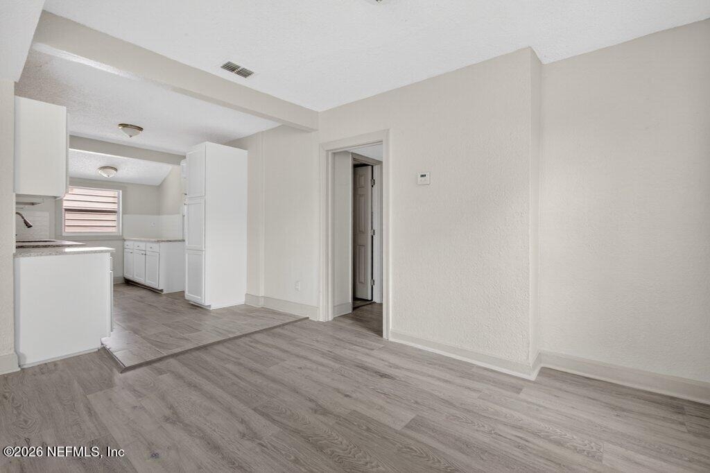 845 Ontario Street - Photo 12