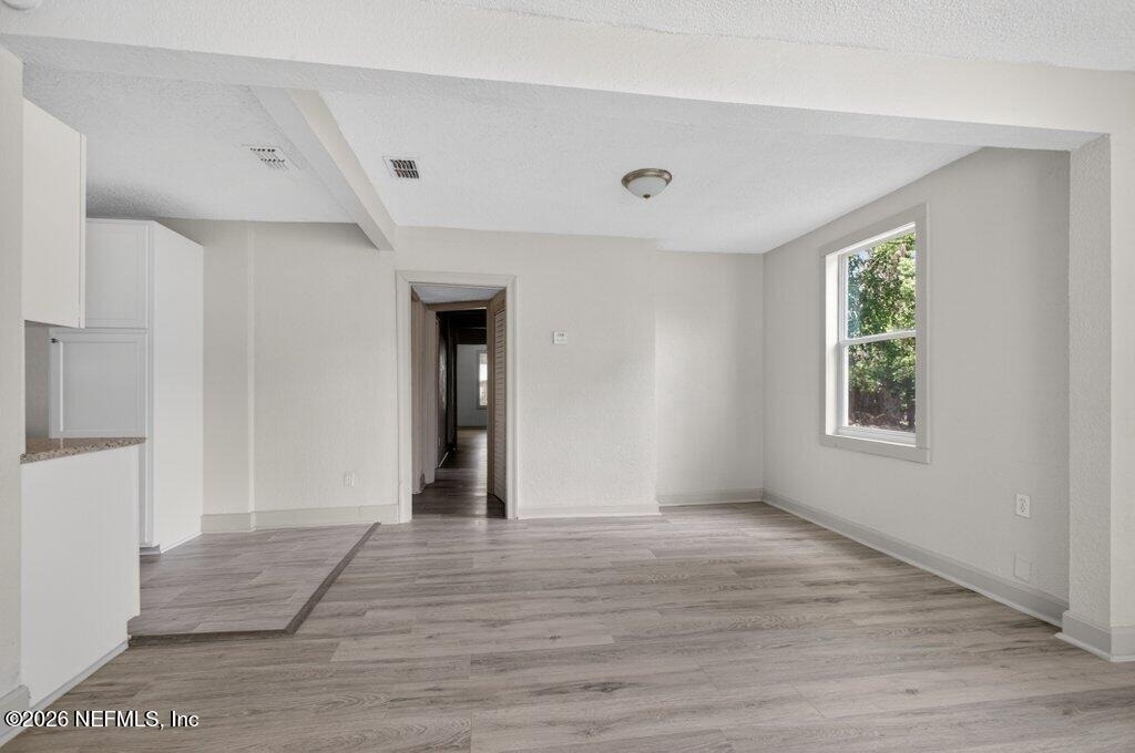 845 Ontario Street - Photo 11