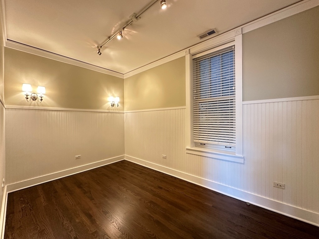 3614 N Bosworth Avenue - Photo 15