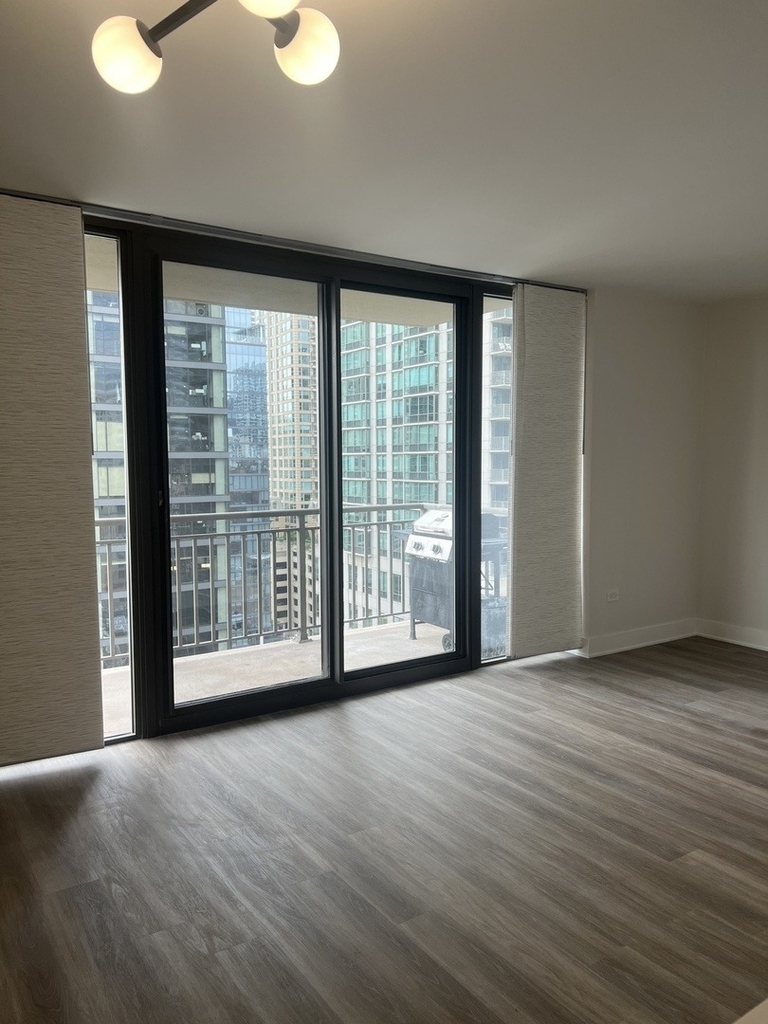 630 N State Street - Photo 2
