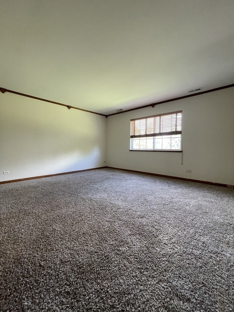 3609 Roanoke Avenue - Photo 12