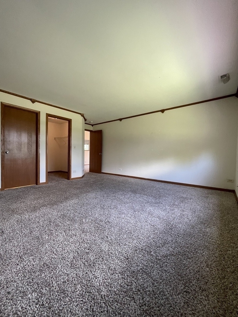 3609 Roanoke Avenue - Photo 17