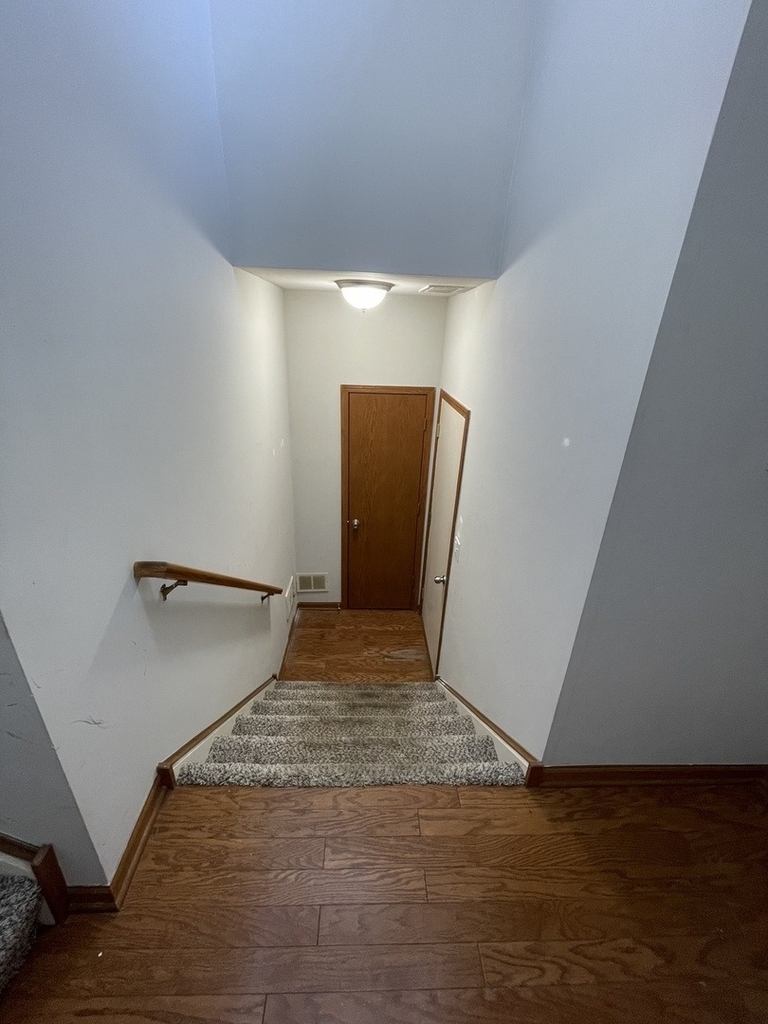 3609 Roanoke Avenue - Photo 2
