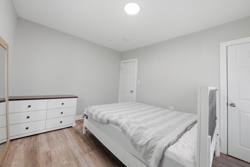 1235 River Drive - Photo 10