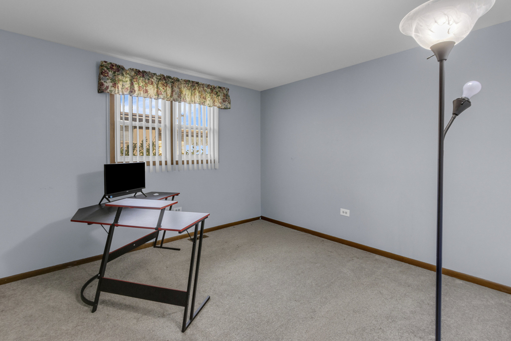 7736 W 157th Place - Photo 11