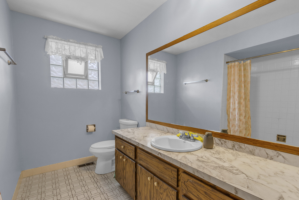 7736 W 157th Place - Photo 19
