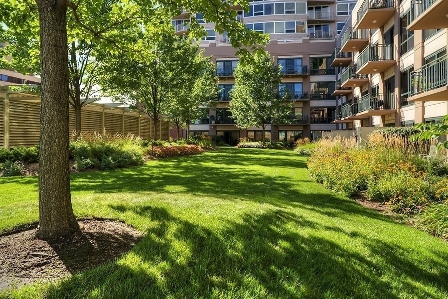 807 Davis Street - Photo 23