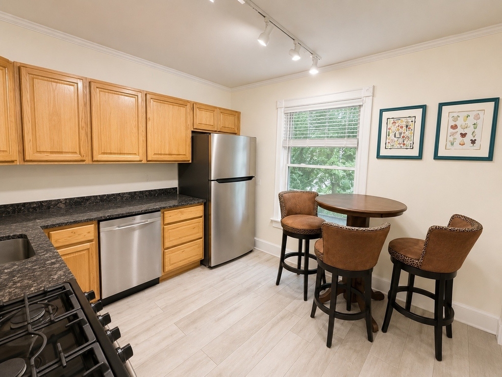 519 Hamilton Street - Photo 4