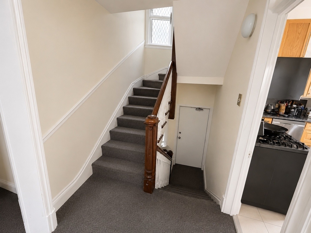 519 Hamilton Street - Photo 8