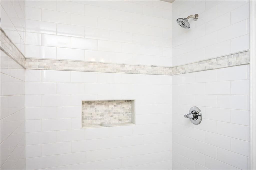 4303 Pine Heights Drive Ne - Photo 11