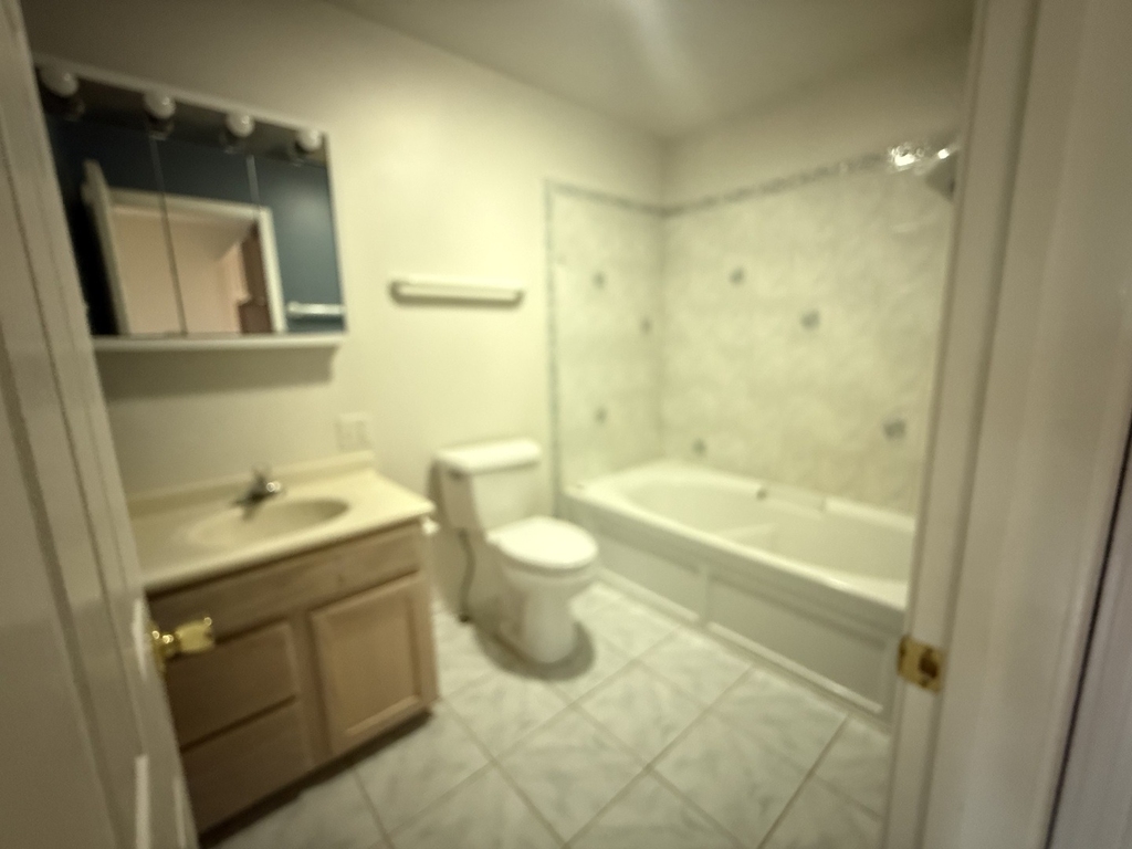 417 Bristol Way - Photo 6