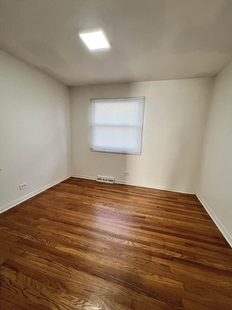 916 N Boxwood Drive - Photo 5
