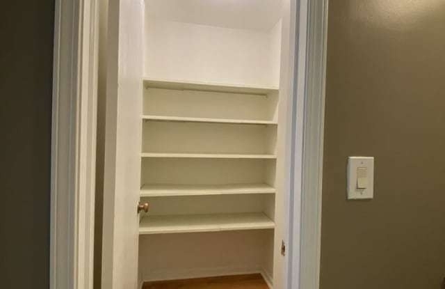 132 Brookwood Court - Photo 13