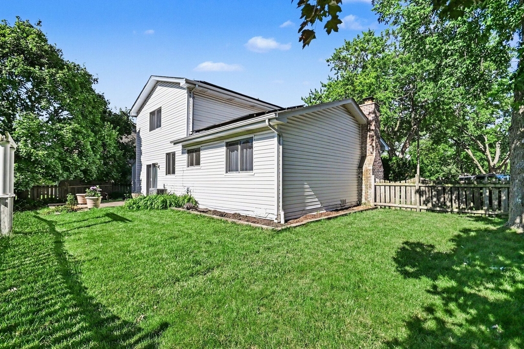 7 Blue Jay Court - Photo 18