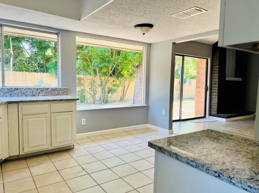 7627 Candlegreen Lane - Photo 22