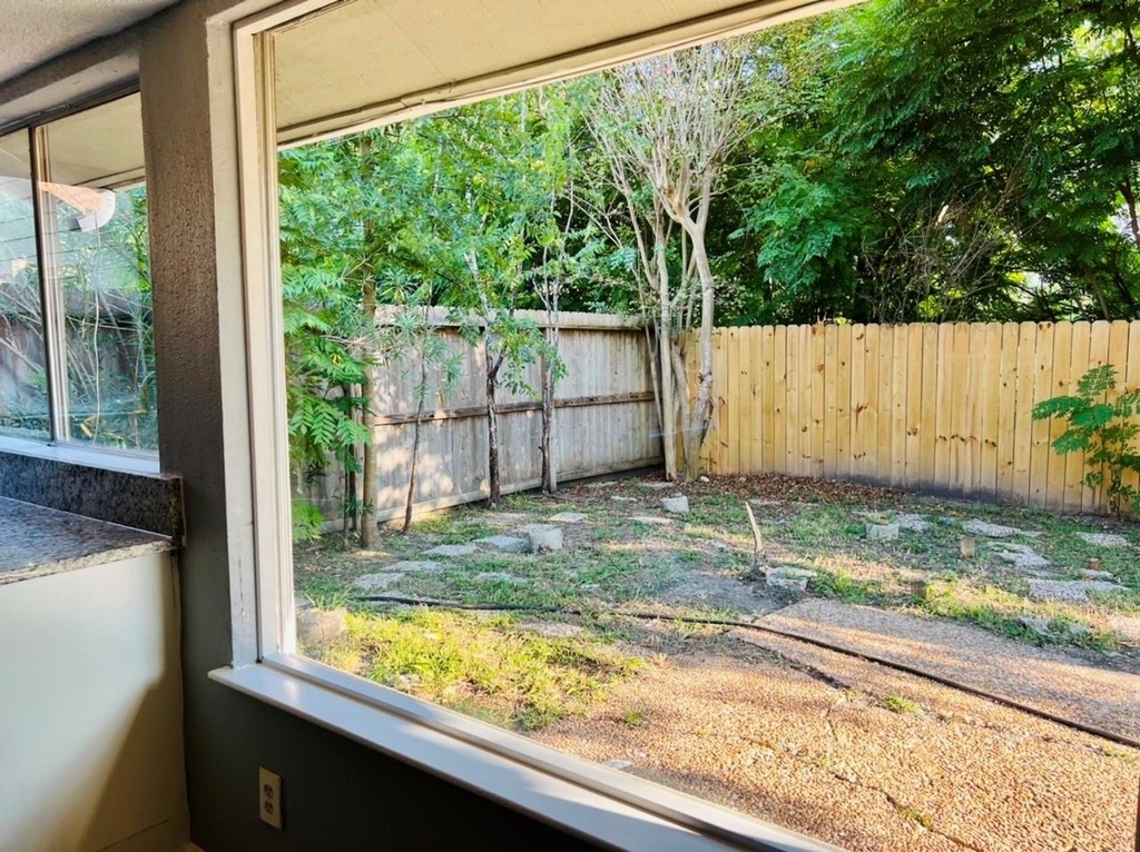 7627 Candlegreen Lane - Photo 20