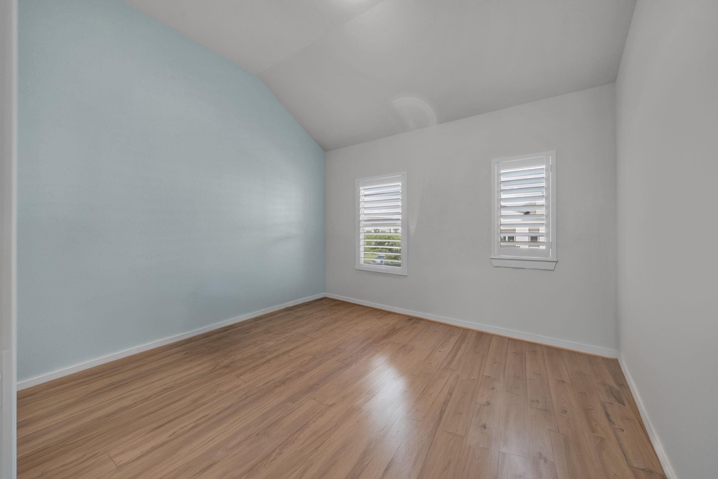 16531 Lake Austin Street - Photo 18