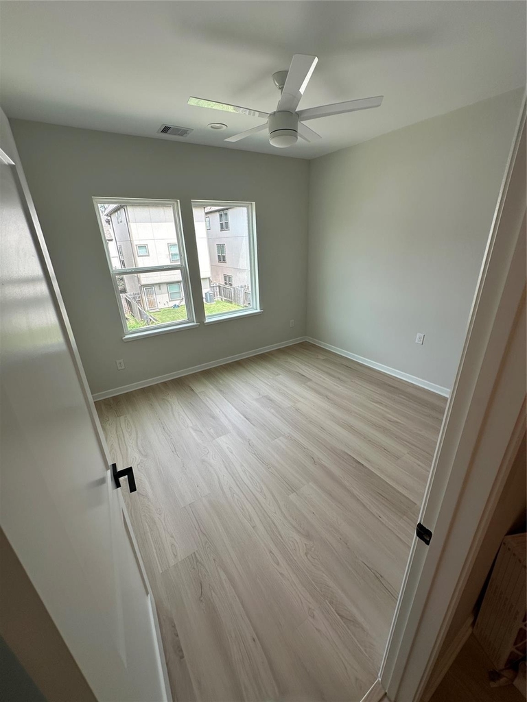 2032 W Tidwell Road - Photo 18