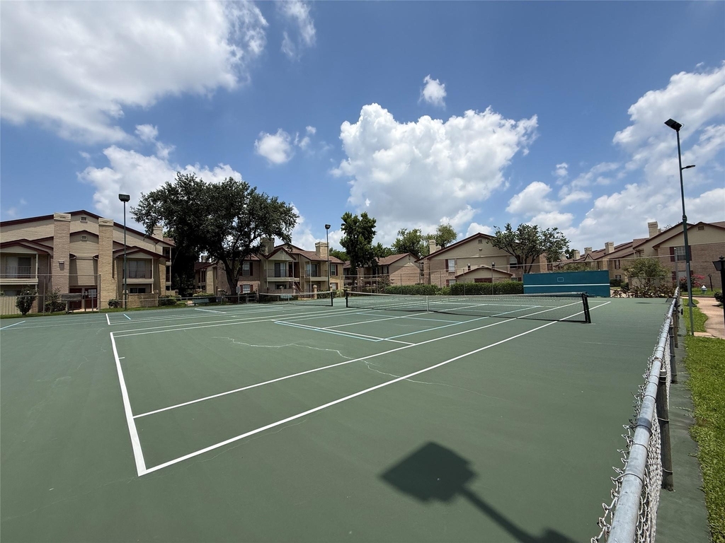 2120 El Paseo Street - Photo 18