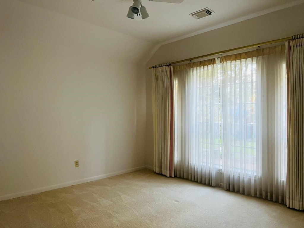 16911 Ascot Meadow Drive - Photo 11