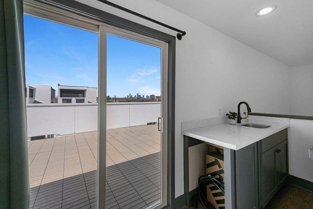 5802 Kansas Street - Photo 32